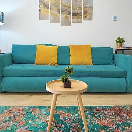 Sunshine - New & Quiet 1Br Apt, Business Area, Close To Airport, Highway A3, Subway Bucarest Exterior foto