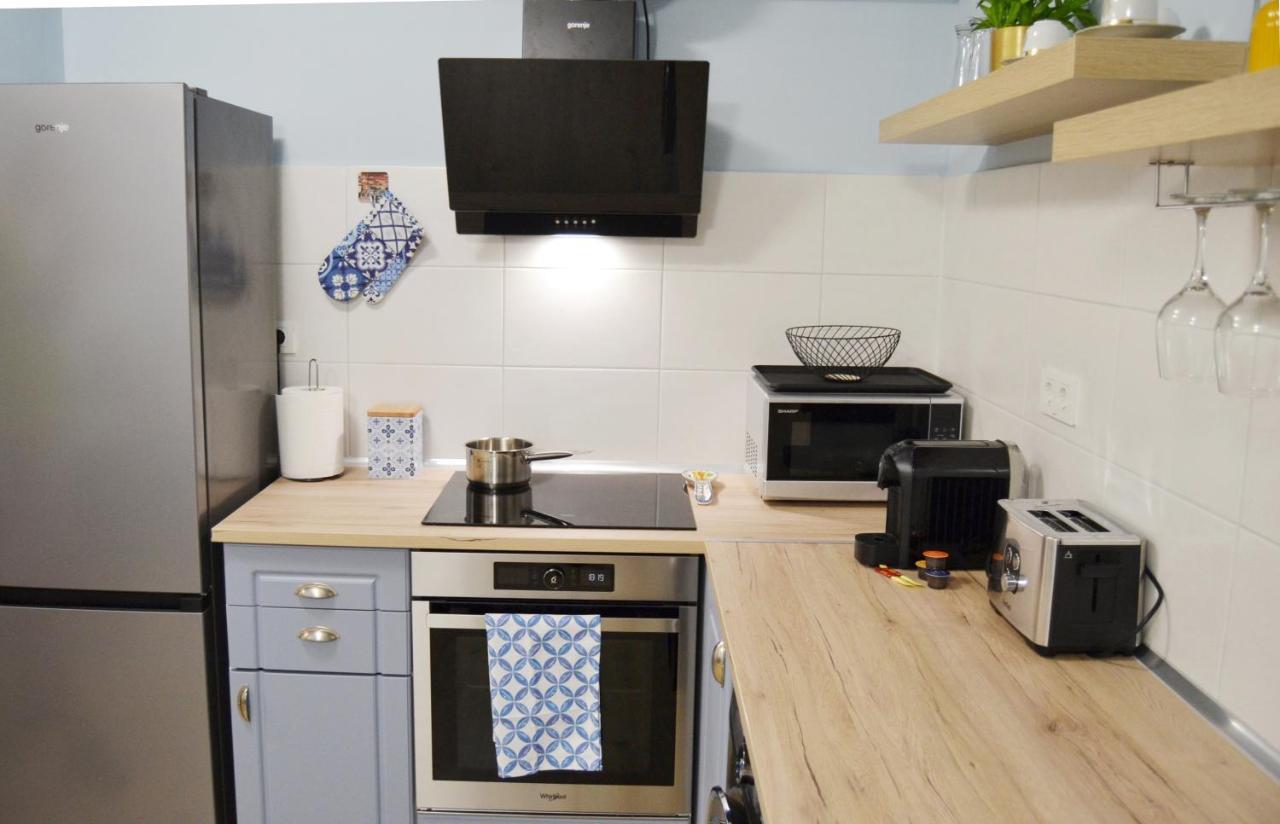 Sunshine - New & Quiet 1Br Apt, Business Area, Close To Airport, Highway A3, Subway Bucarest Exterior foto
